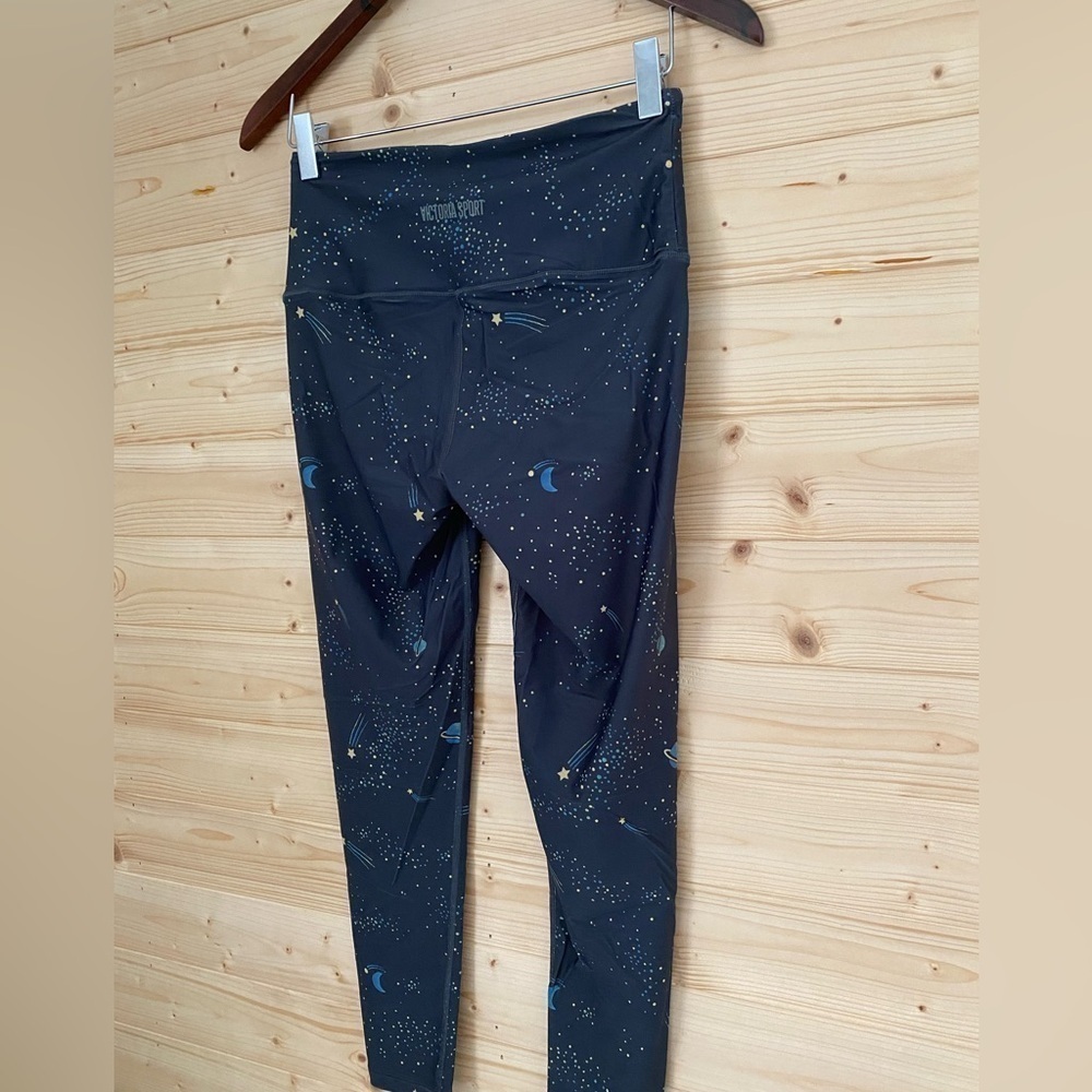 Victoria's Secret Sport Leggings Sz S Gray Cosmic Space Print Workout Yoga Pants - Picture 3 of 8